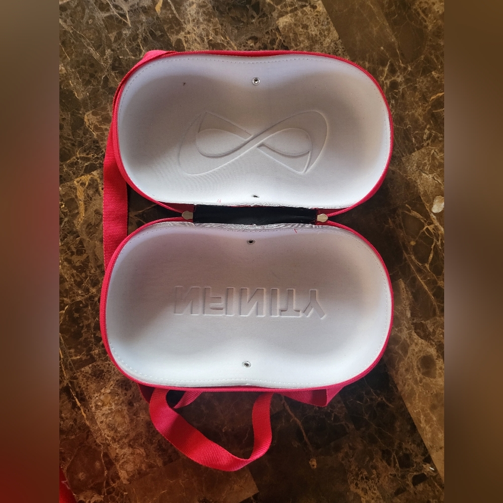 NFinity Vengeance Cheer Shoe Carrying Case/Shoe Bag CASE ONLY-For Size 8 shoes - Picture 5 of 5